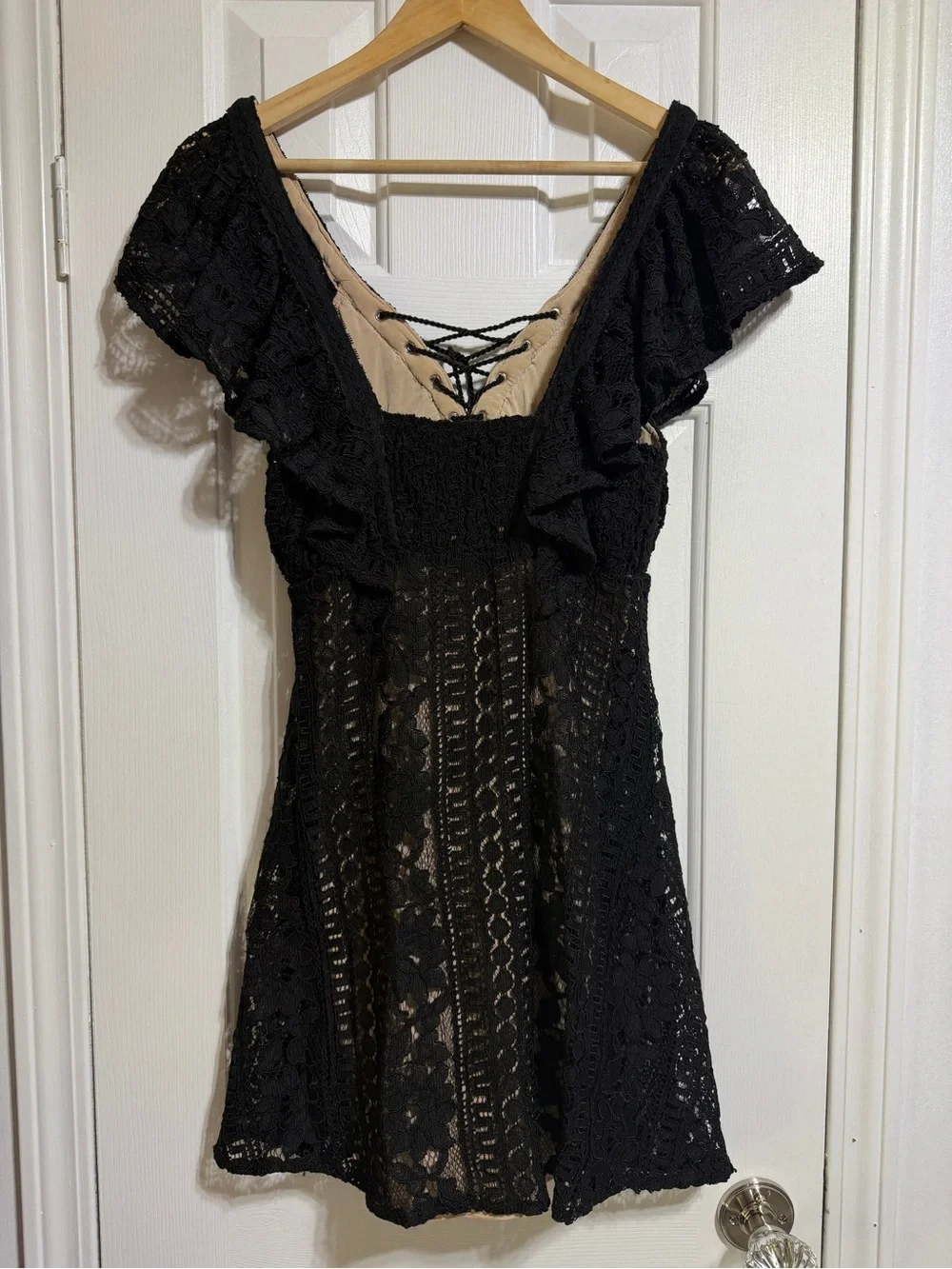 Sky Garvella black lace sexy mini ruffle dress size Medium - Picture 5 of 8